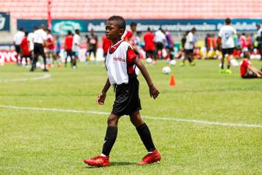 กวิน ดิโรมีโอ