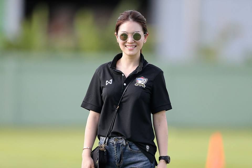 วทันยา วงษ์โอภาสี