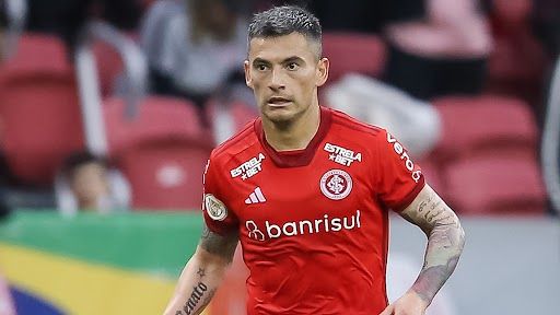 Charles Aránguiz Internacional