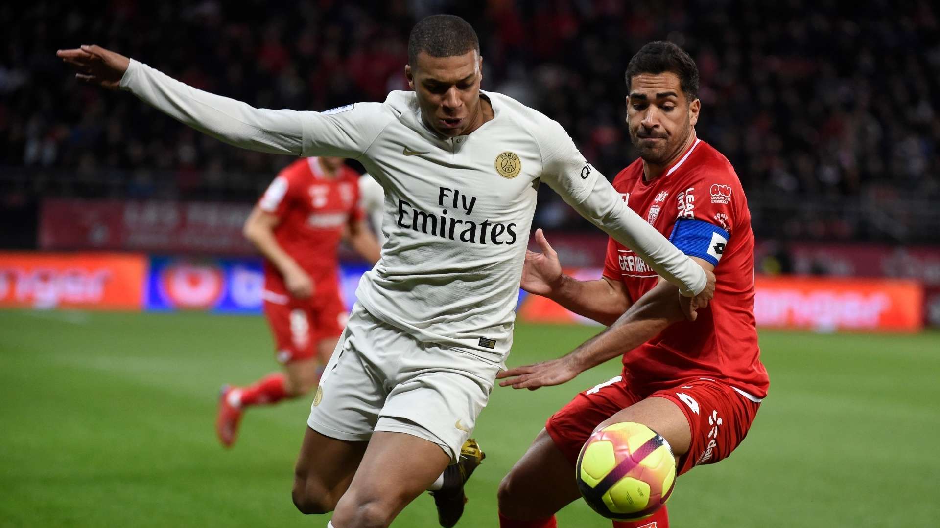 Wesley Lautoa, Dijon, Kylian Mbappe, PSG 2018-19