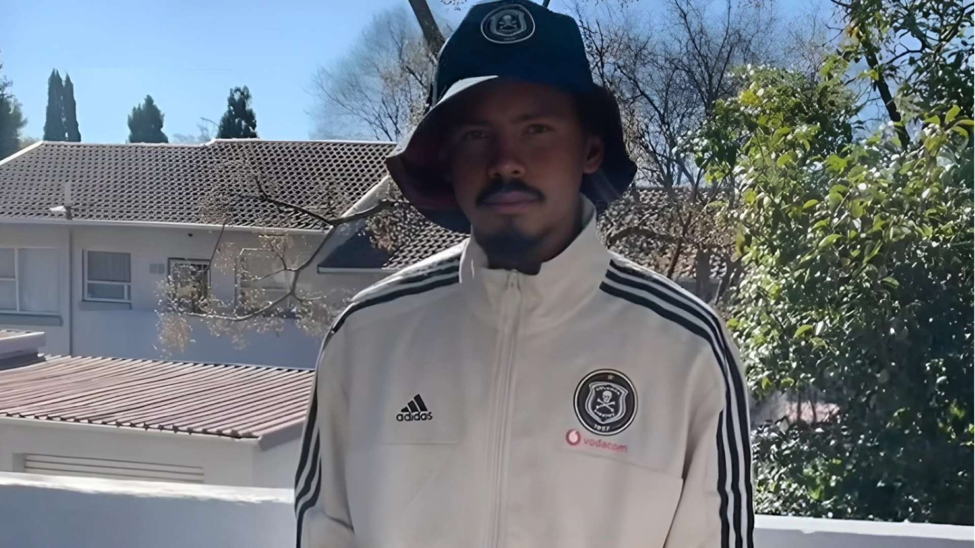 Oswin Appollis, Orlando Pirates