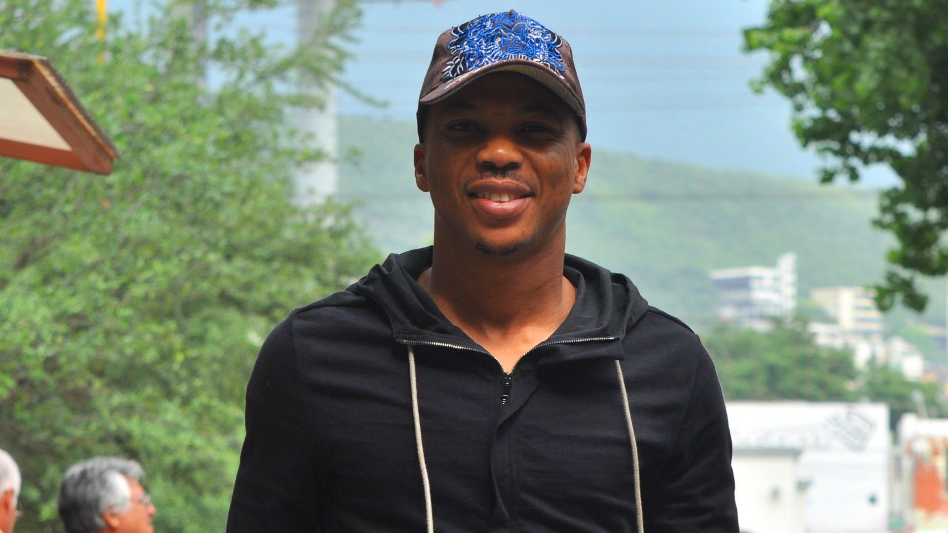 Ikechukwu Uche, Tigres, 18122015