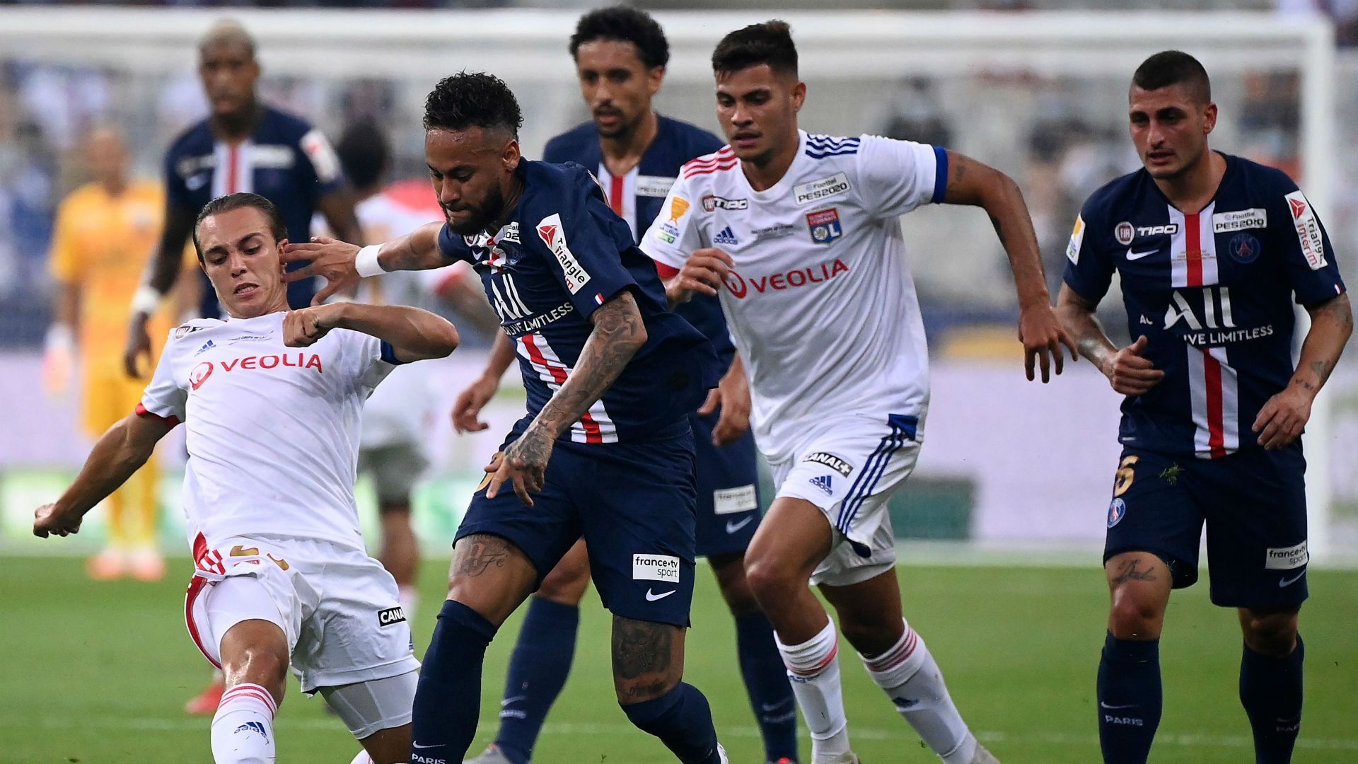 Neymar Bruno Fernandes PSG Lyon Coupe de la Ligue 31072020