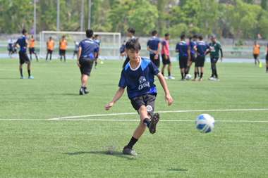 ช้าง เอฟเอ คัพ ฟุตบอล คลินิก 2022/23