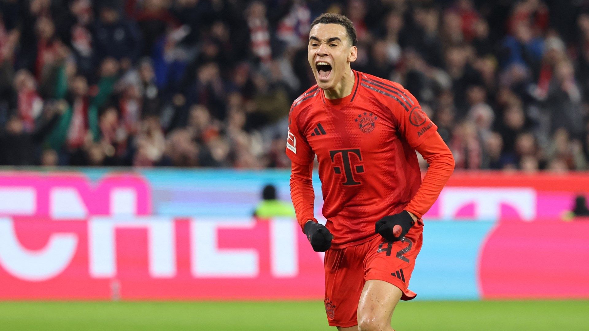 Jamal Musiala Bayern 2025