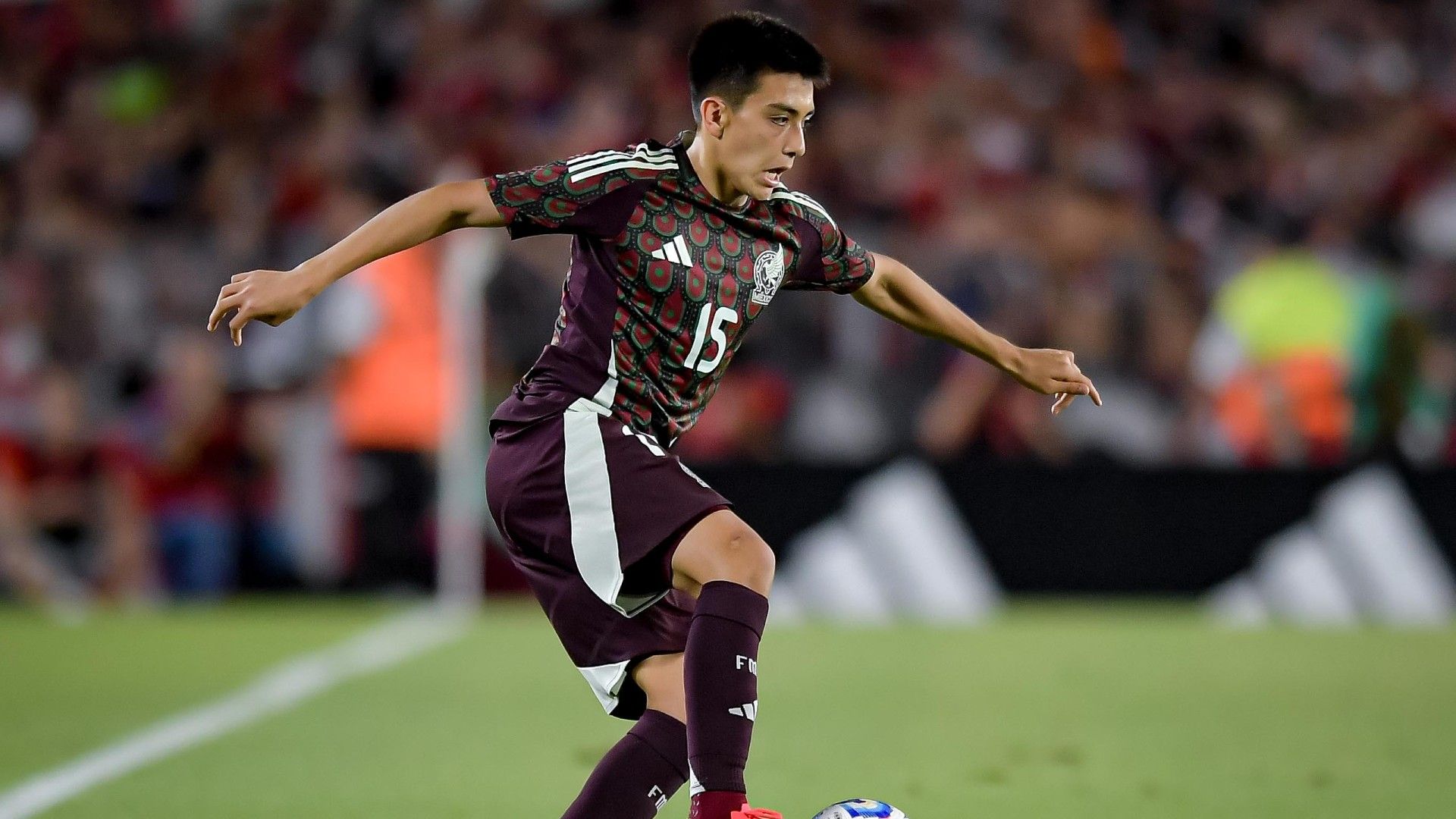 Gilberto Mora México 2025