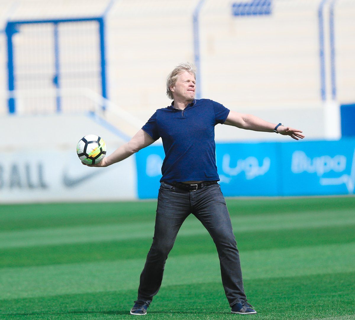 أوليفار كان في تدريبات الهلال