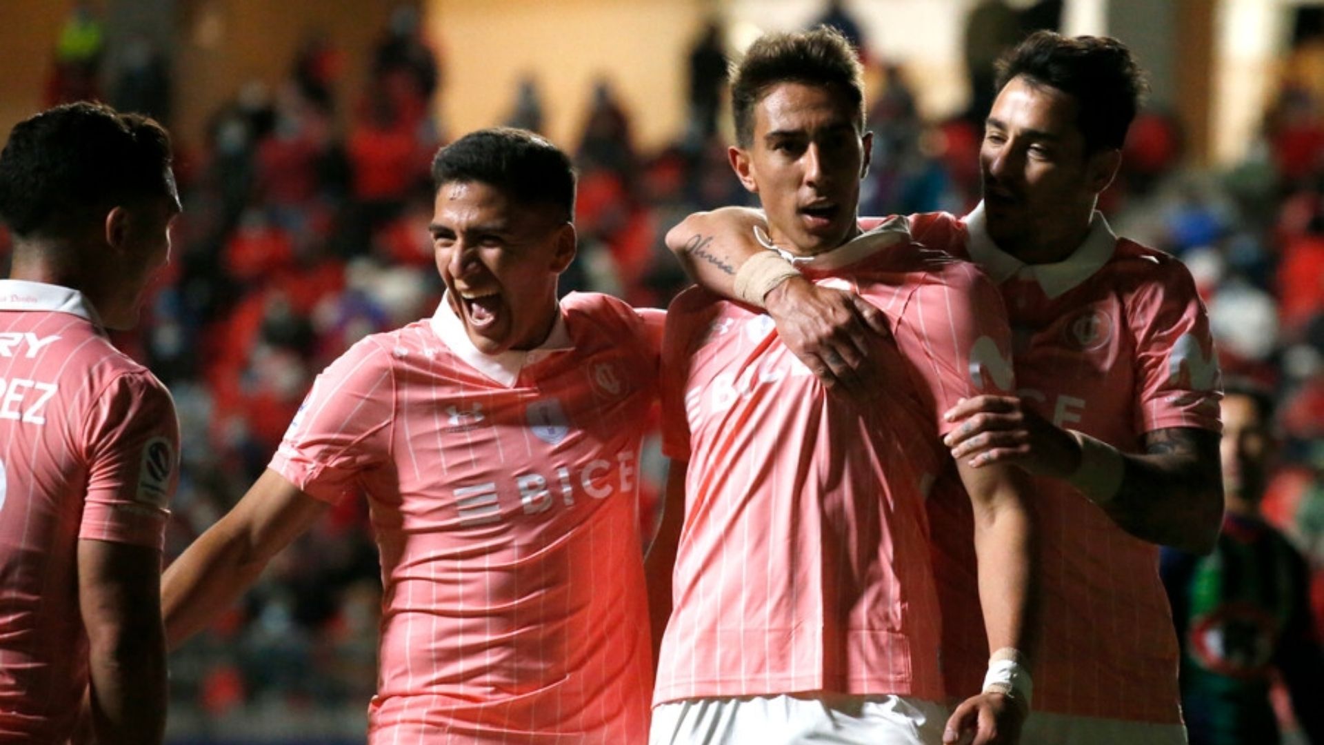 Diego Valencia, Fernando Zampedri Universidad Católica