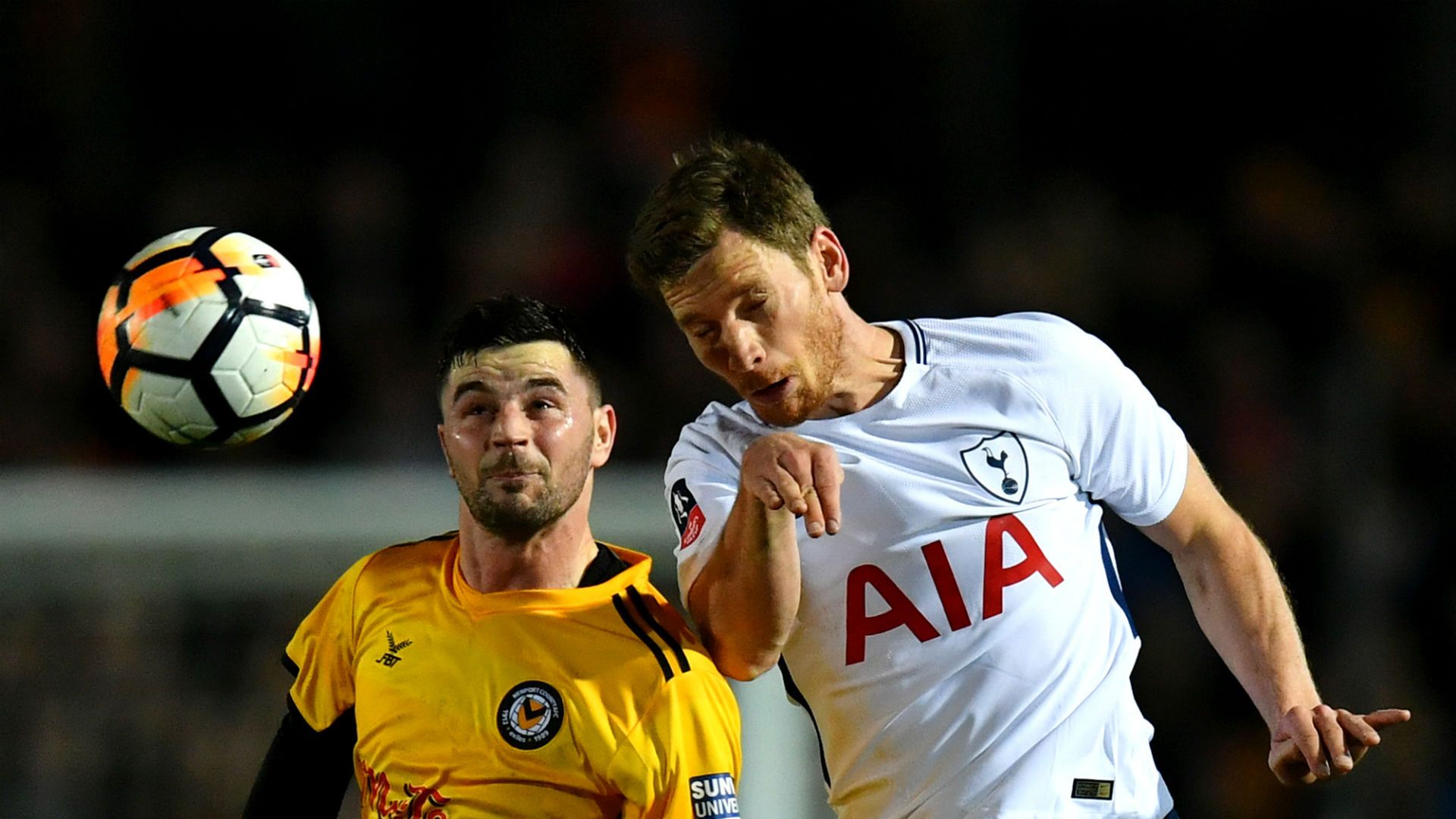 Padraig Amond Jan Vertonghen Newport County Tottenham 27012018