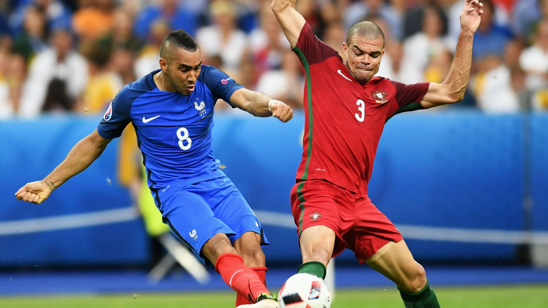 Dimitri Payet Pepe Portugal France UEFA Euro 10072016