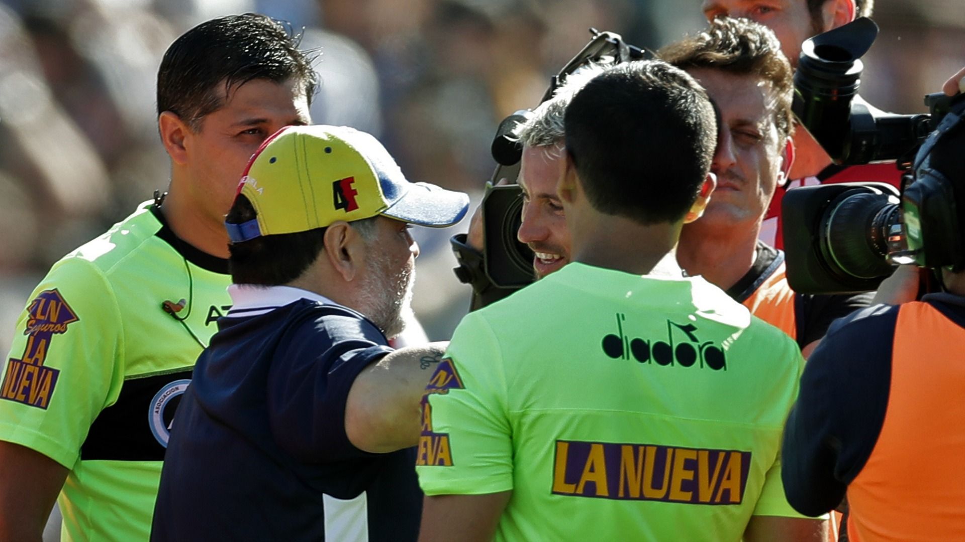 Diego Maradona - Gastón Fernández