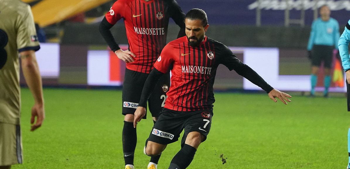 Kenan Ozer Gaziantep FK vs. Fenerbahce 12/19/20