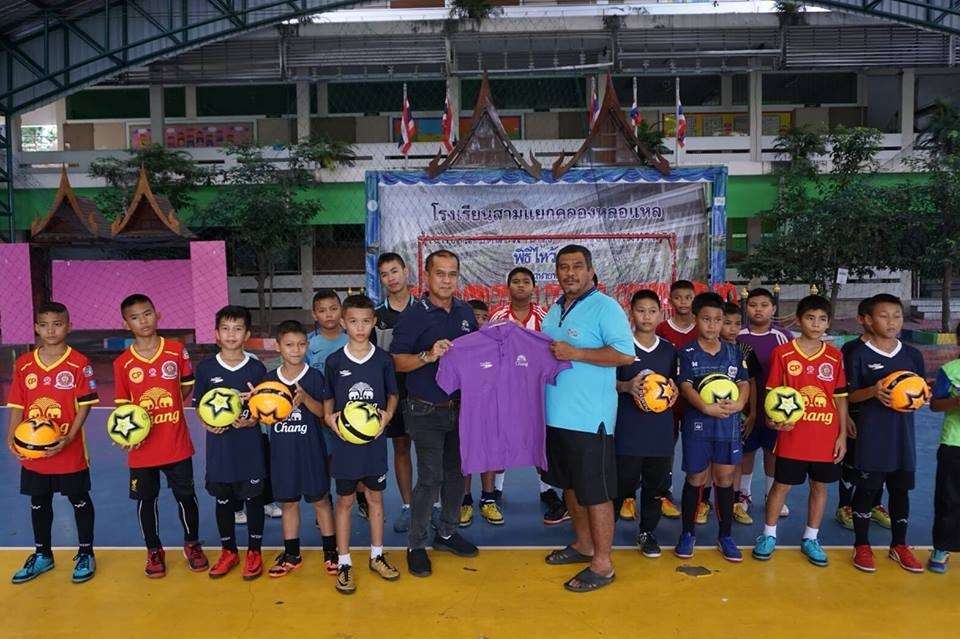 ไทยเบฟ ไทยทาเล้นท์