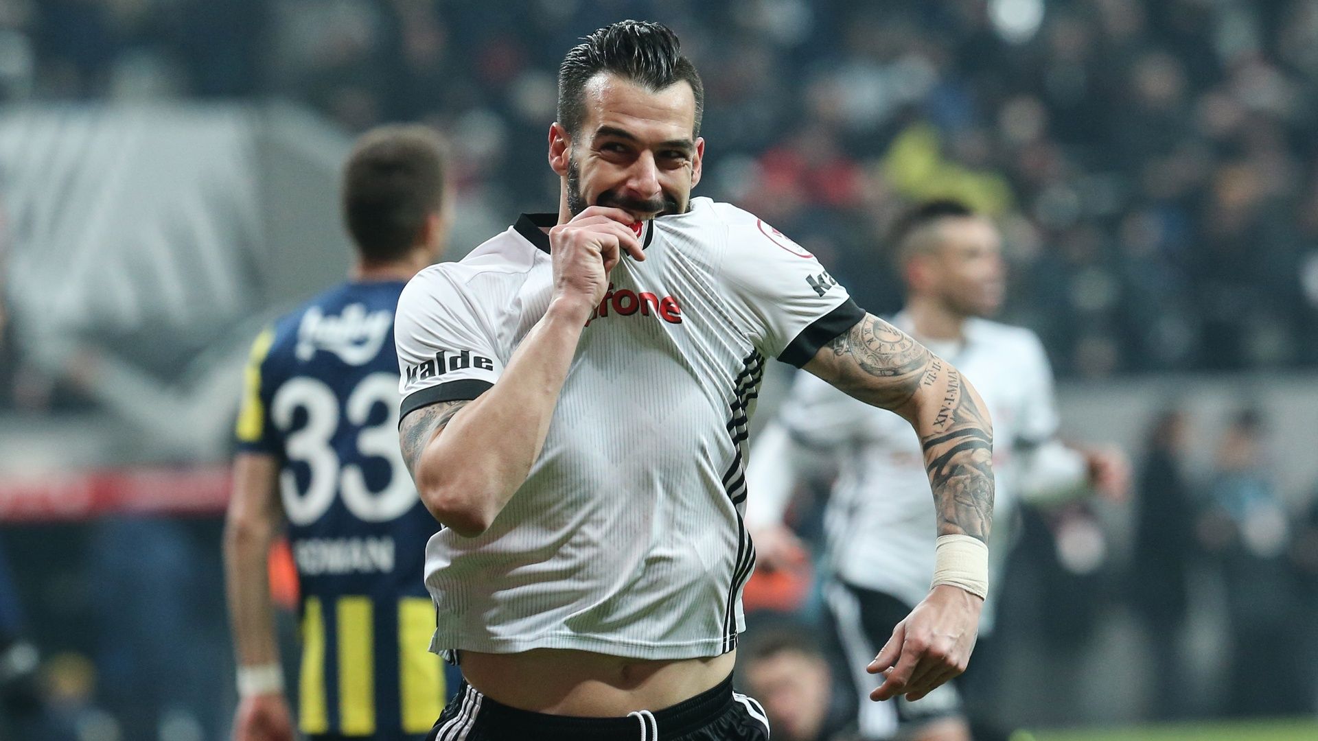 Alvaro Negredo Besiktas