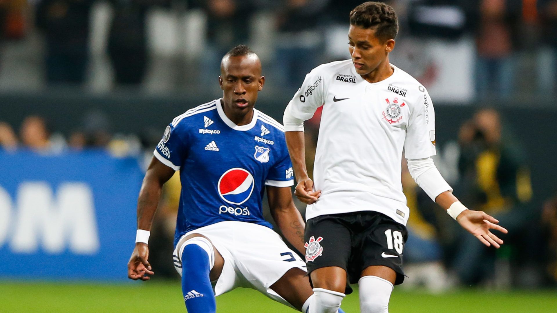Pedrinho Felipe Banguero Corinthians Millonarios Copa Libertadores 24052018