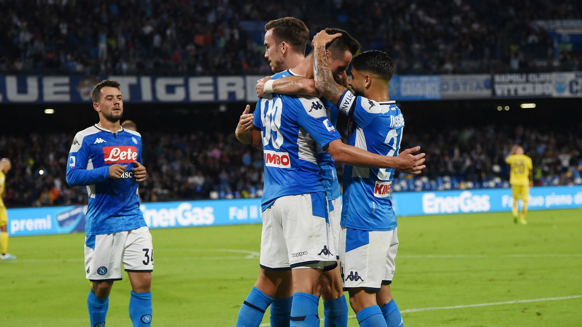 Napoli celebrating Verona Serie A