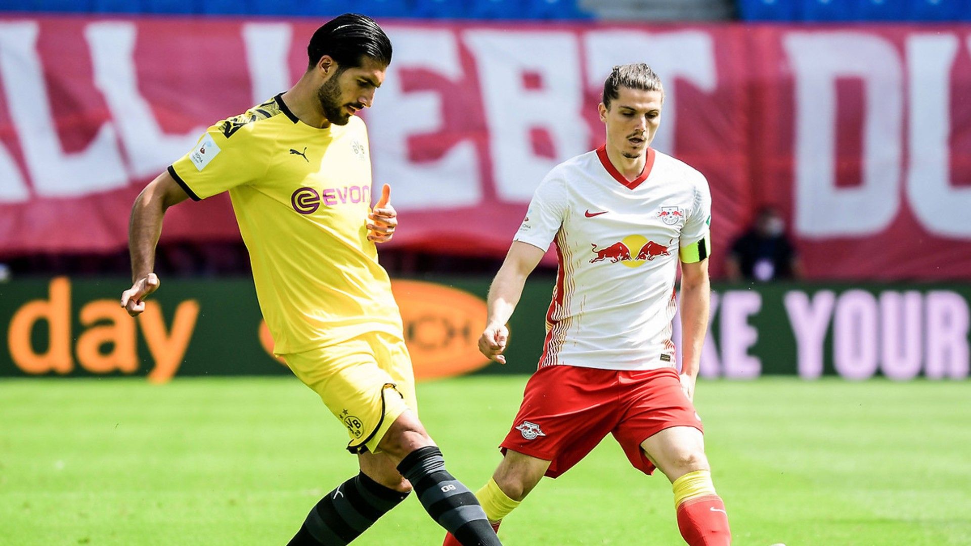 Emre Can Marcel Sabitzer Leipzig v Dortmund 06202020