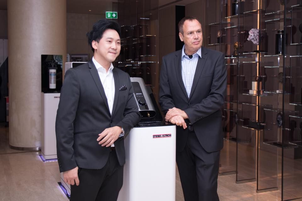 d6c4e725621b0682fa3d8ae4c484737426e13895