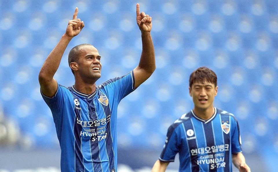 จูเนียร์ เนเกรา