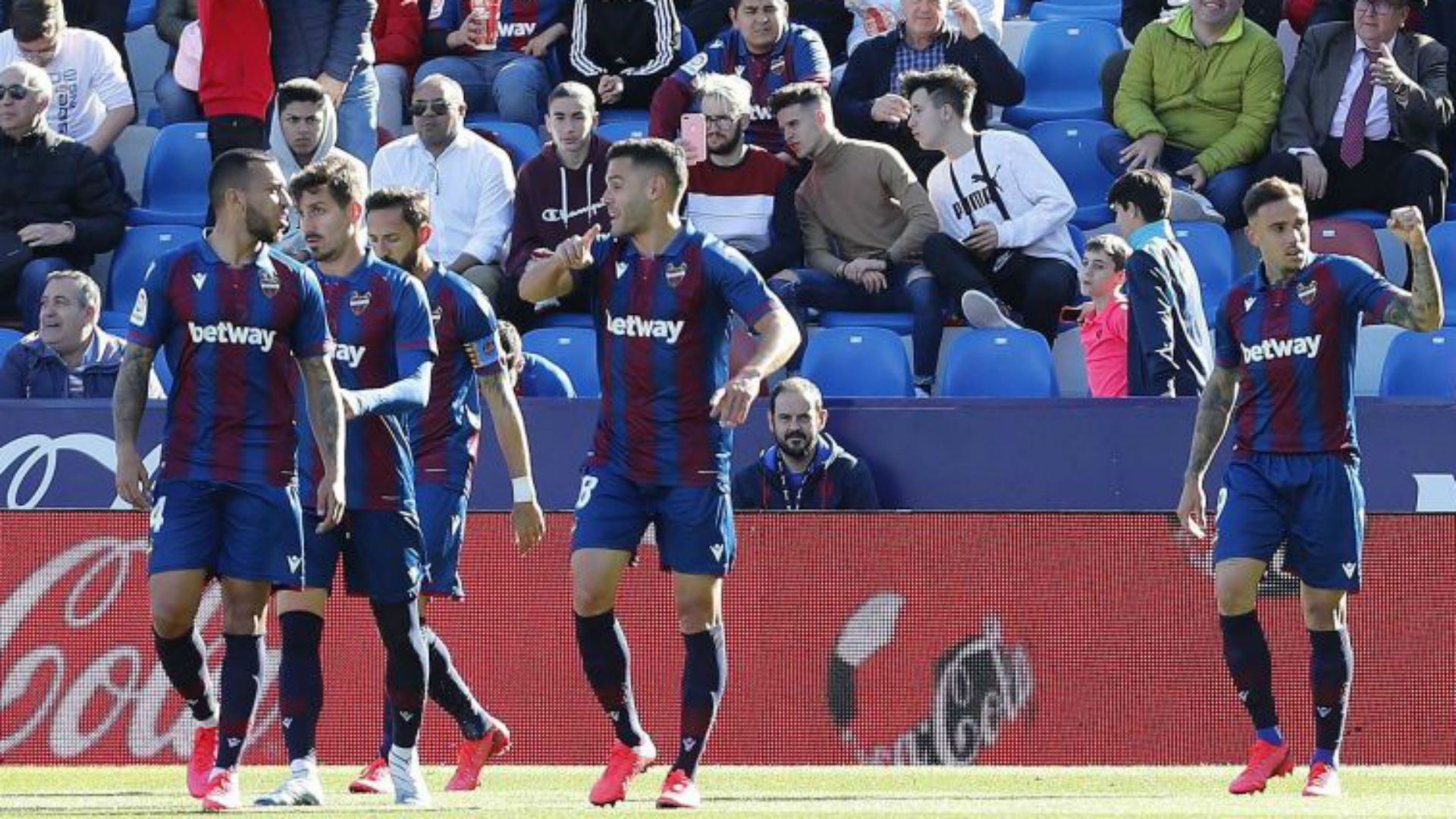 Roger Levante Granada LaLiga