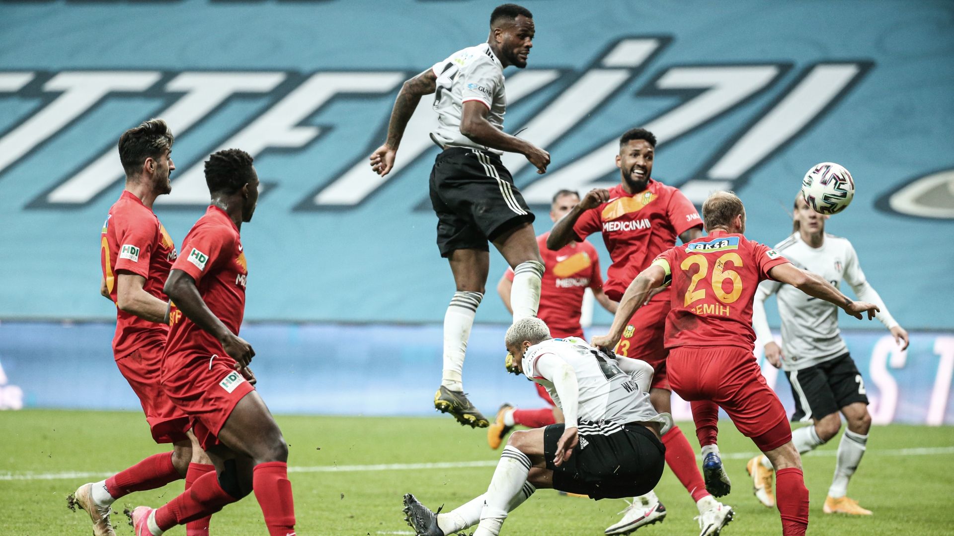 besiktas yeni malatyaspor 01112020