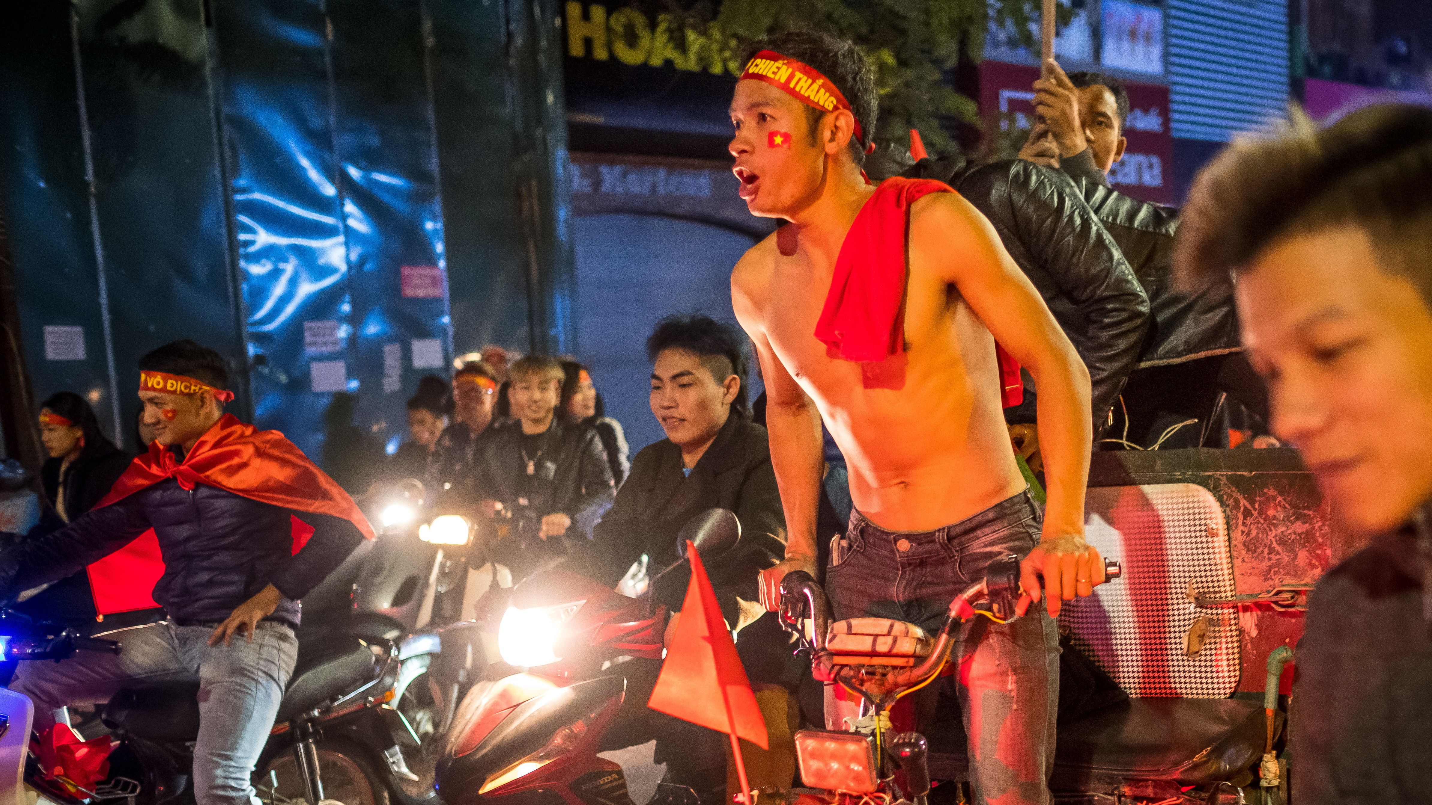 Vietnam fans celebrate on the streets Vietnam Malaysia AFF Cup 2018