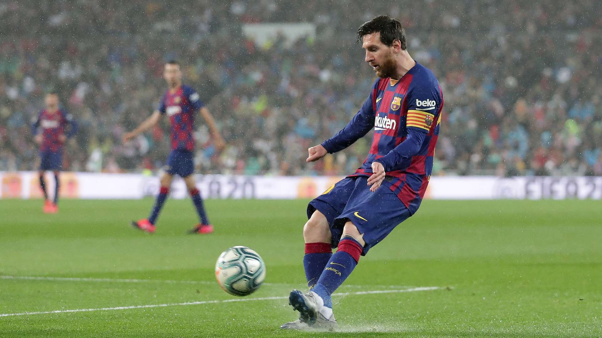 Lionel Messi mit seinem gefährlichen Abschluss