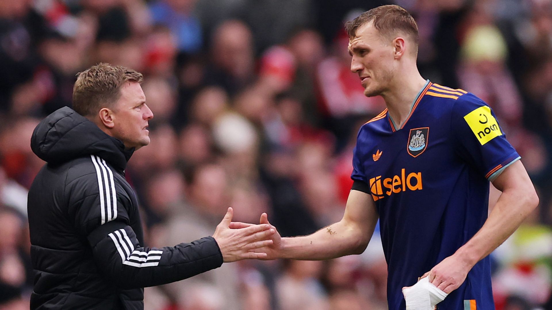Eddie Howe Dan Burn Newcastle Sunderland 2025-26