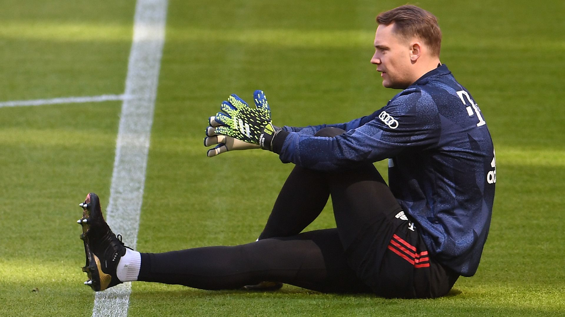 MANUEL NEUER BAYERN MÜNCHEN BUNDESLIGA 10042021