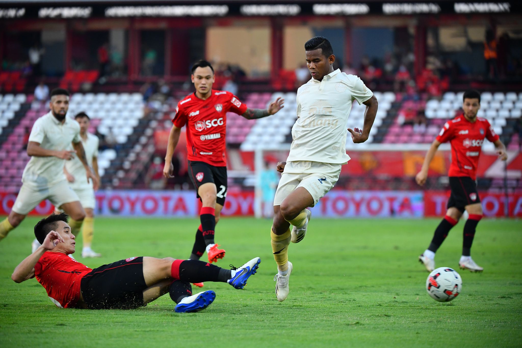 ศศลักษณ์ ไหประโคน