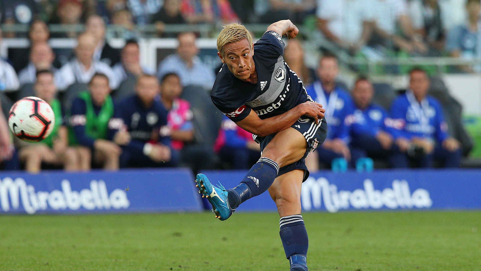 2019-02-11-keisuke-honda