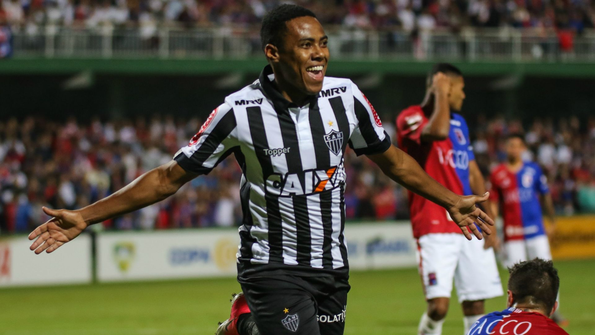 Elias Paraná Atlético-MG Copa do Brasil 24052017