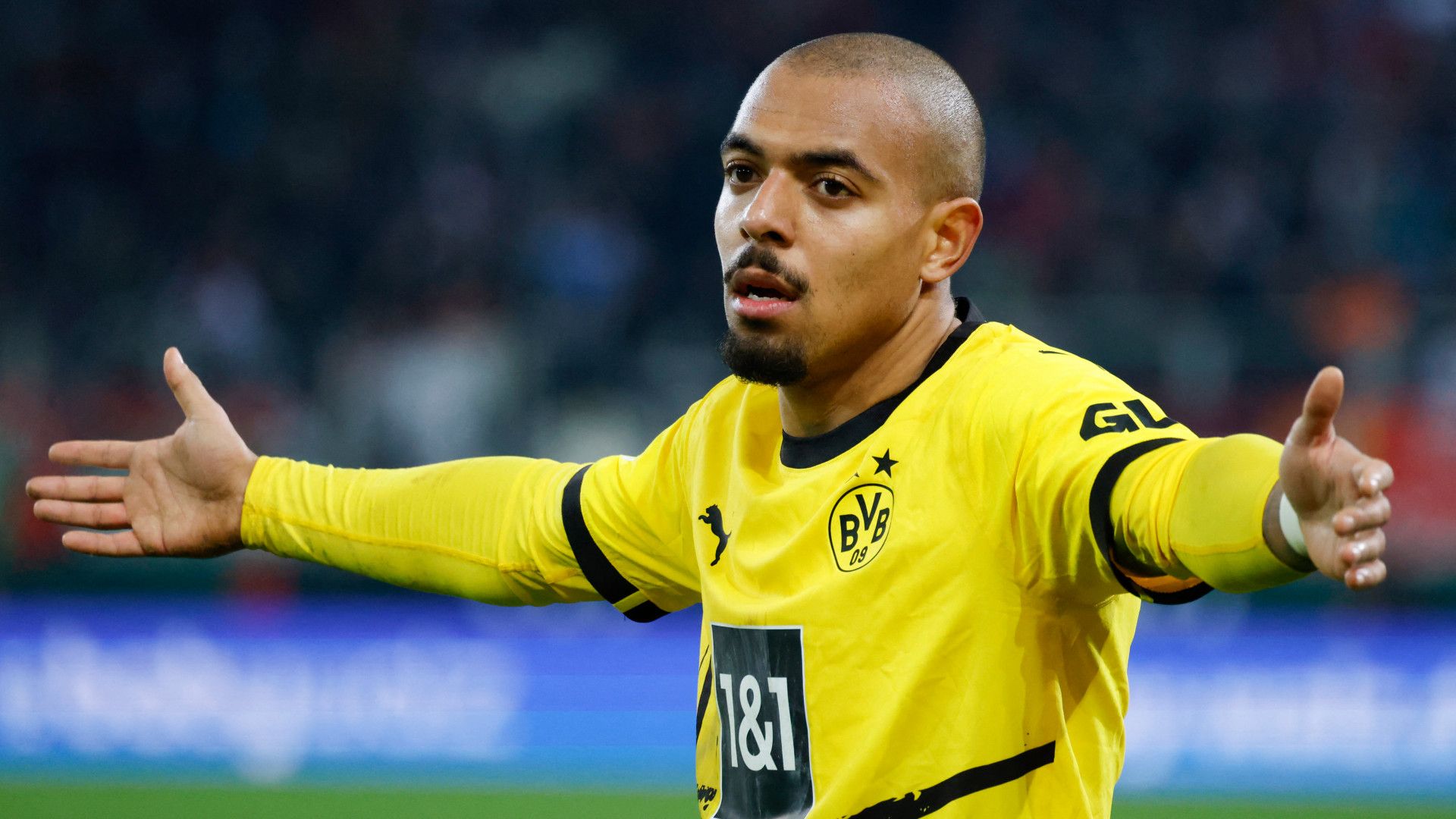 DONYELL MALEN BORUSSIA DORTMUND