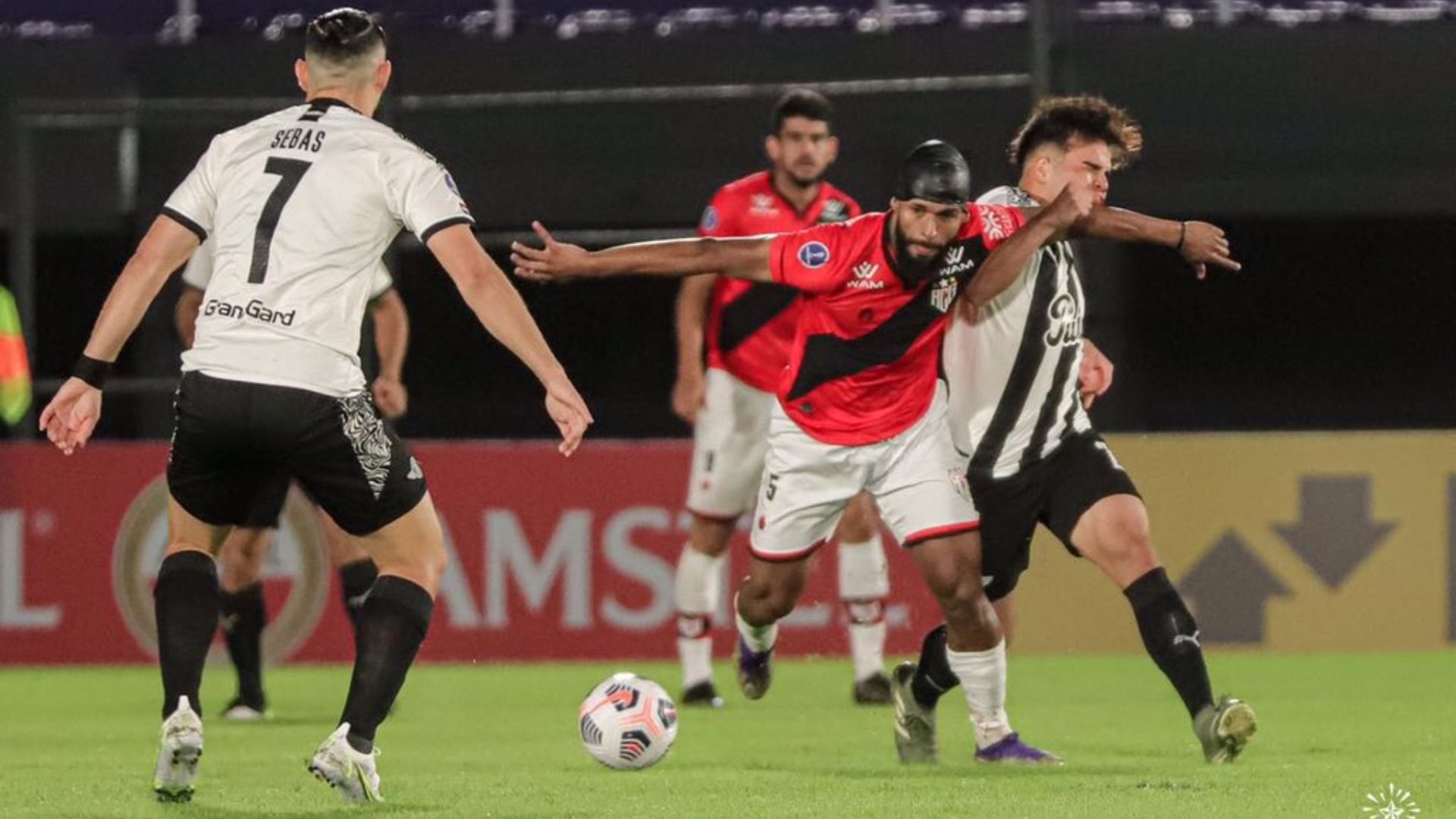 060521 Libertad Atlético Goianiense