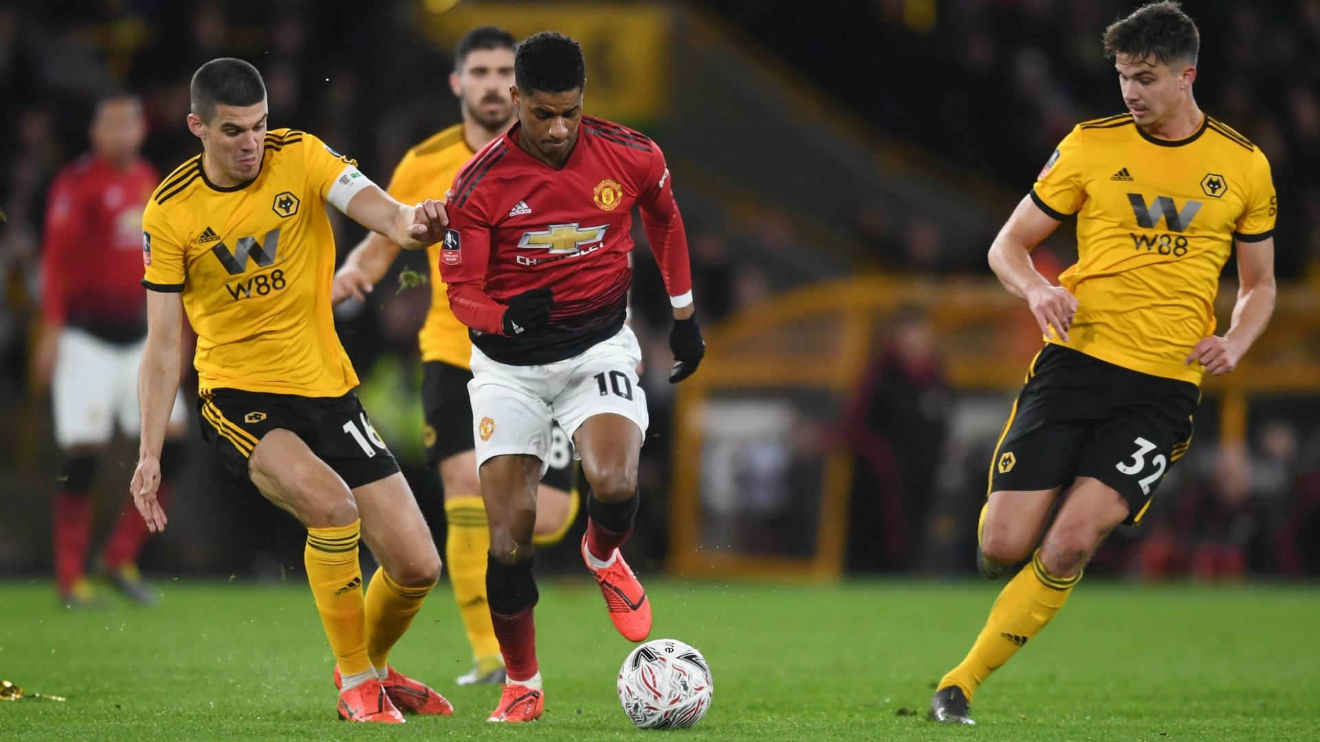 Manchester United Wolves 031619