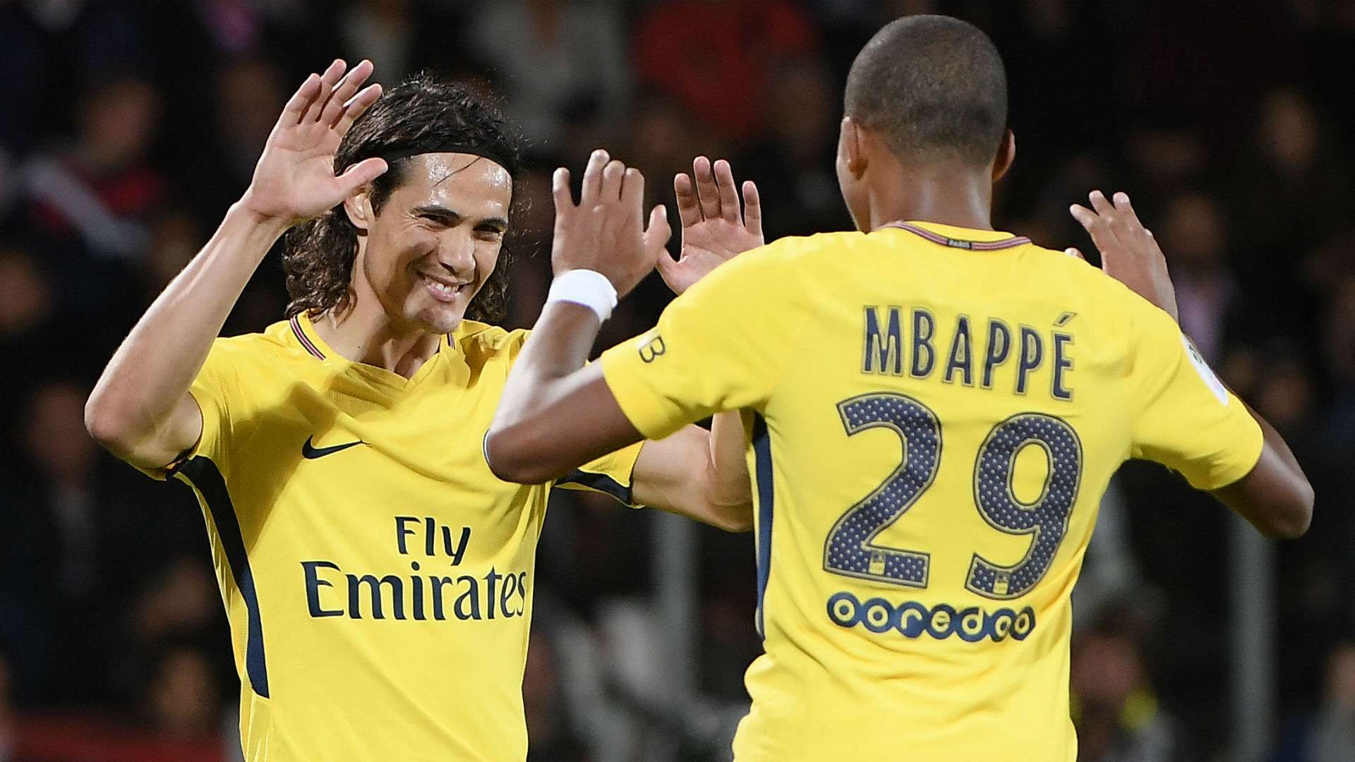 Edinson Cavani Kylian Mbappe Paris Saint-Germain Metz 08092017