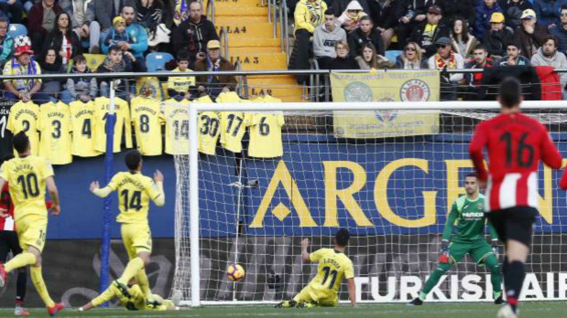 JAUME COSTA VILLARREAL ATHLETIC CLUB LALIGA