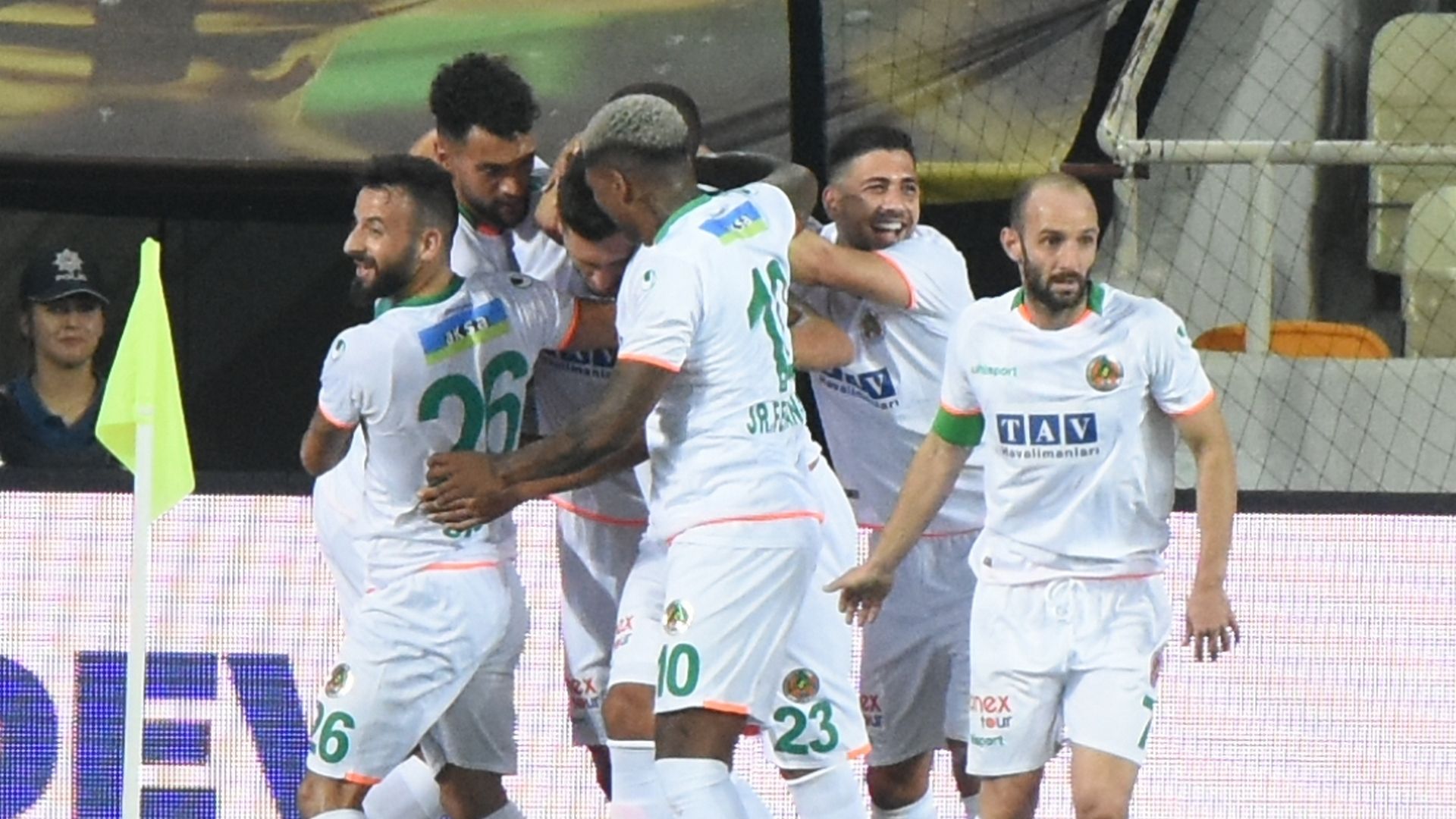 alanyaspor sevinc