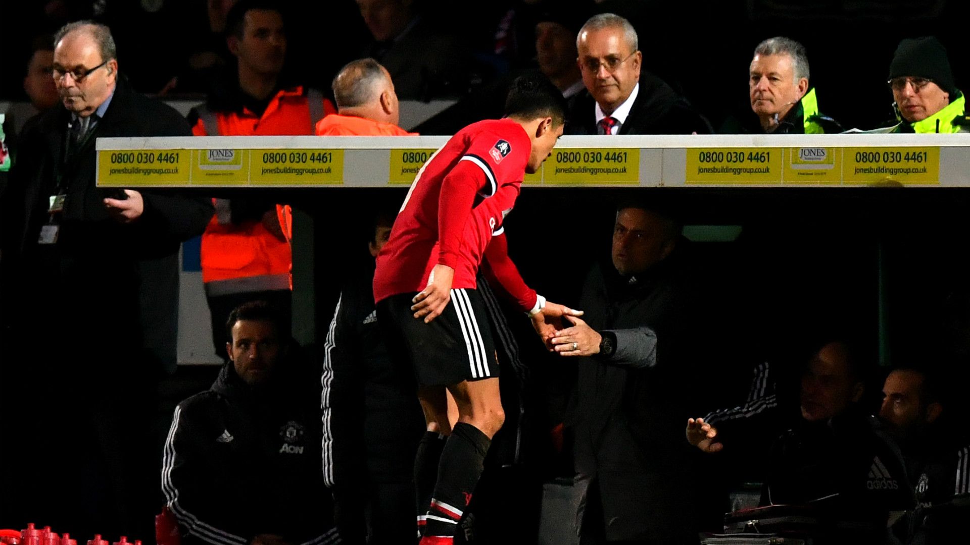 alexis sanchez - cropped