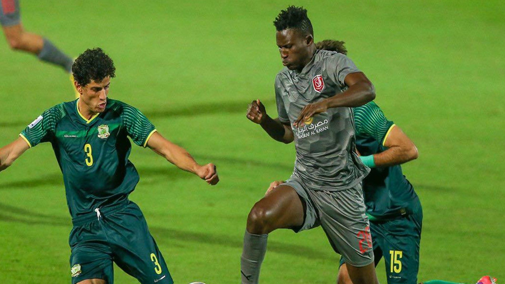 Michael Olunga of Al Duhail SC vs Al Shorta.