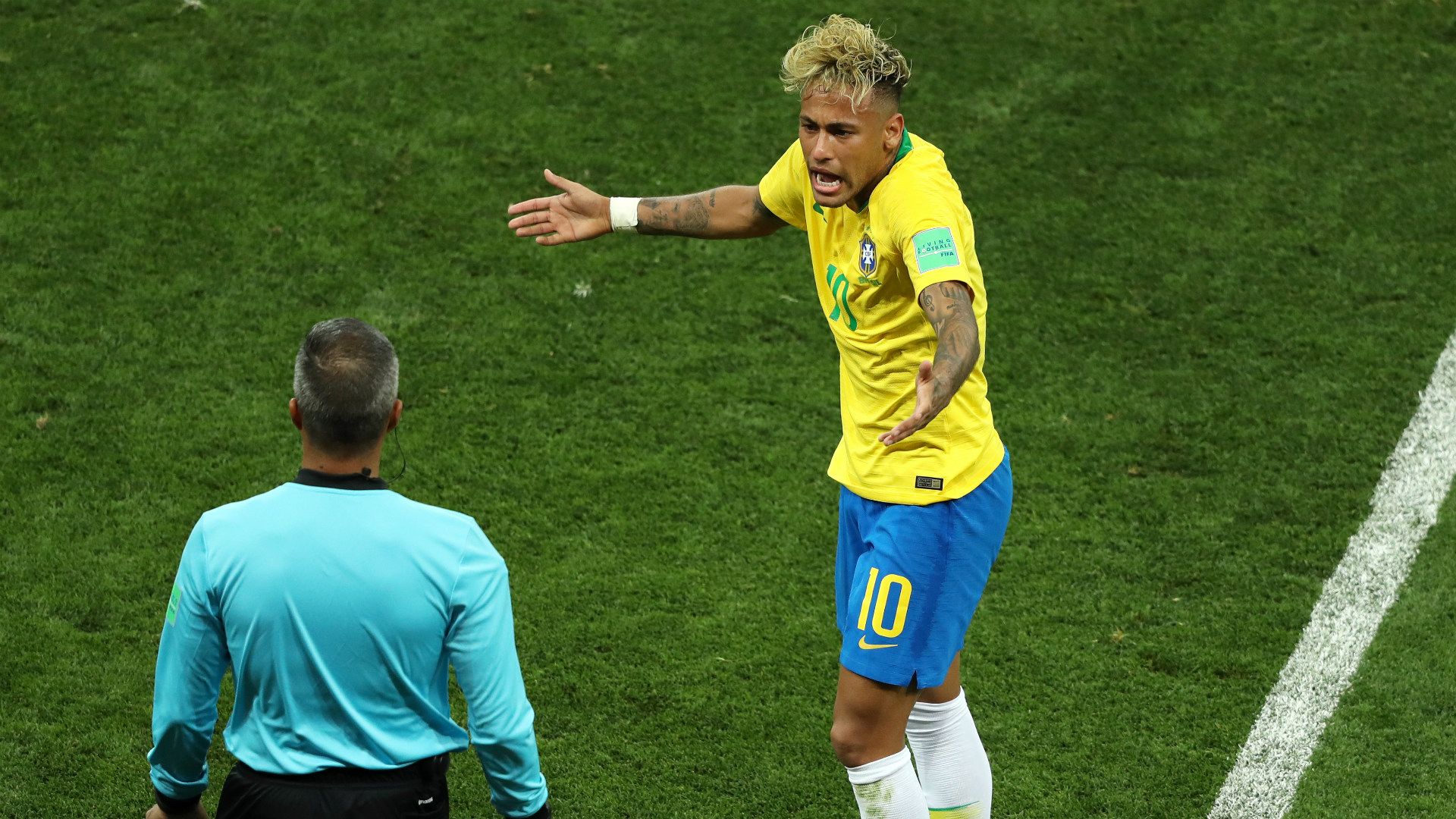 Neymar Brazil Switzerland WC 2018