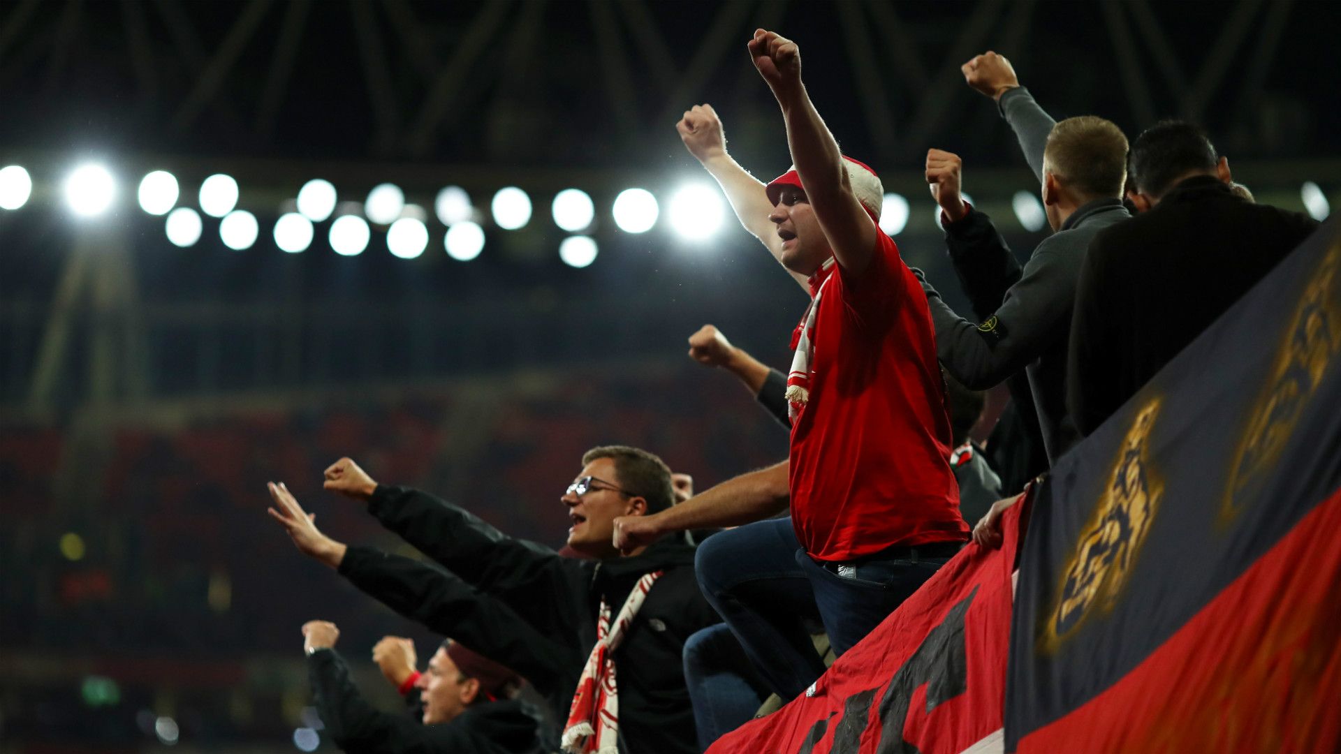Koln fans Arsenal Europa League