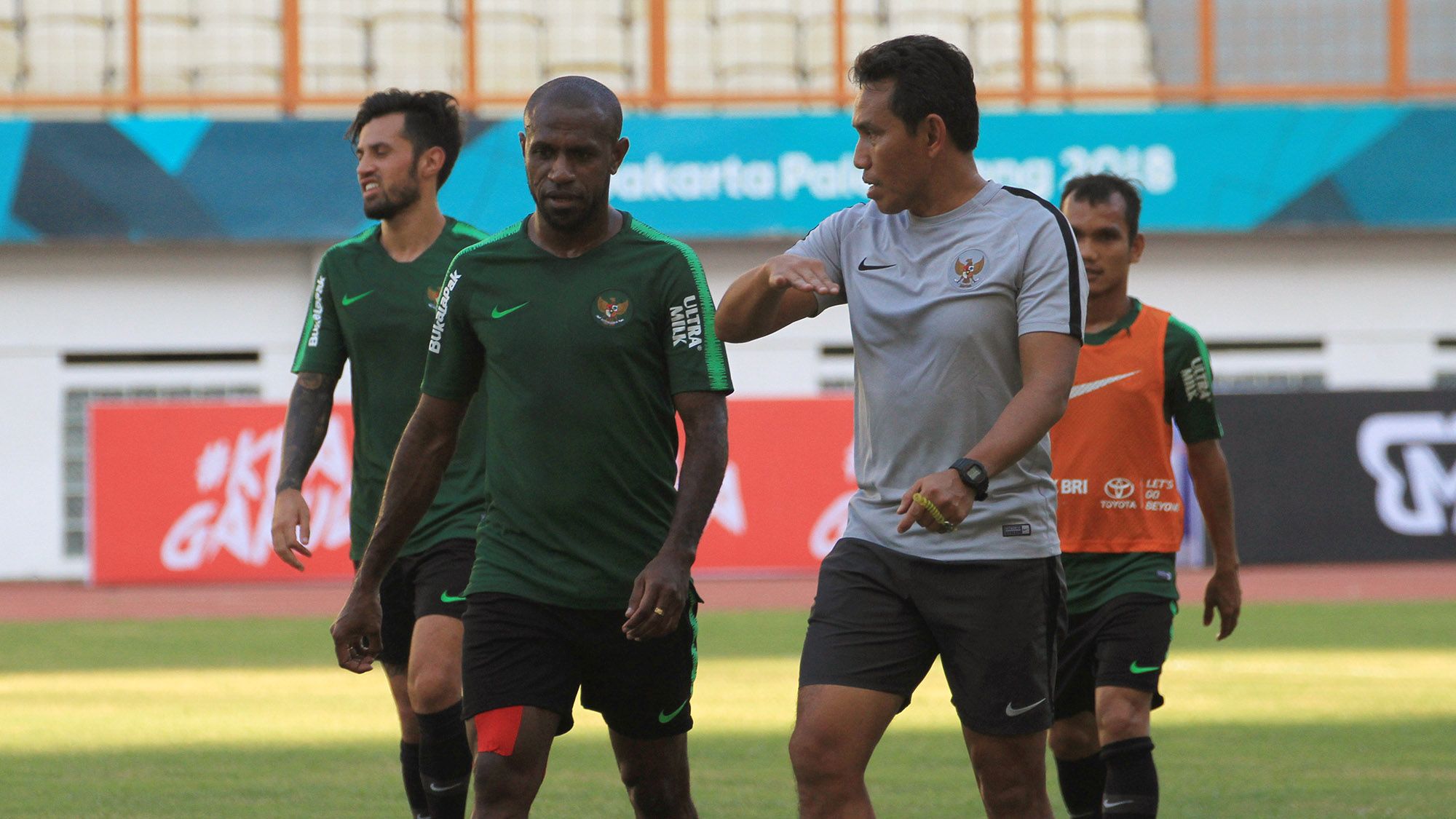 Bima Sakti - Boaz Solossa & Indonesia