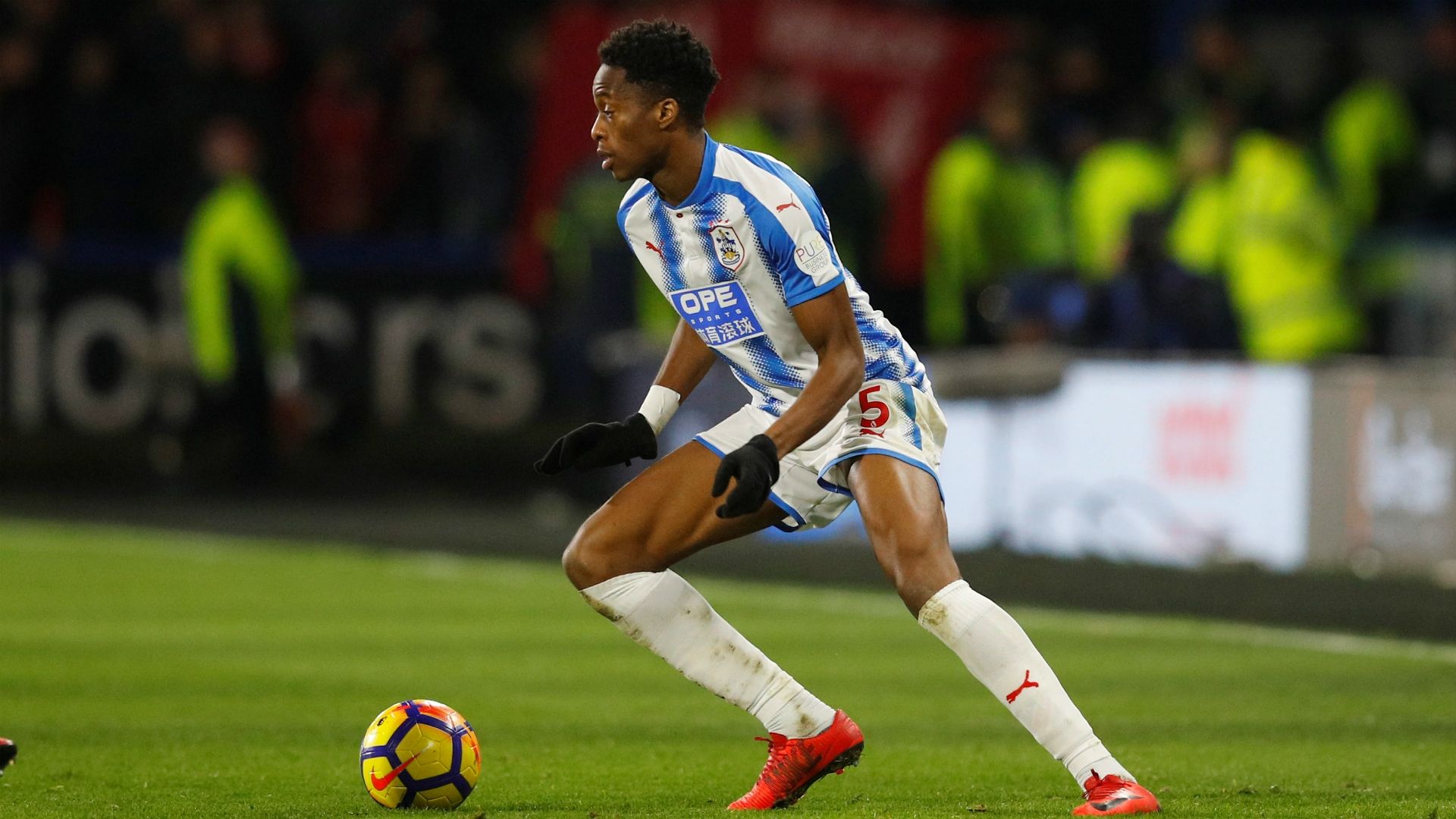 Terence Kongolo, Huddersfield Town,