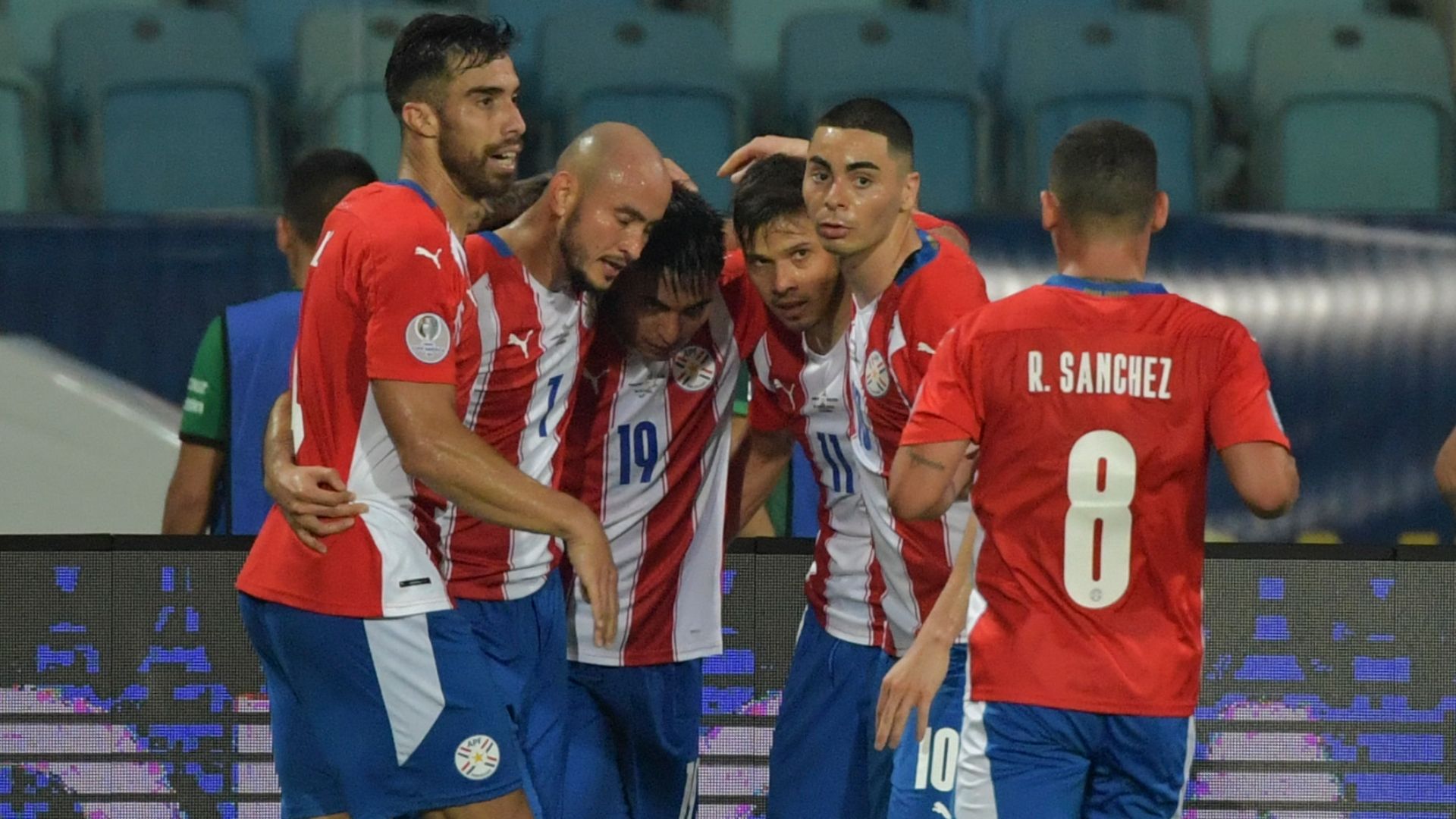 Paraguay celebrating Bolivia Copa America
