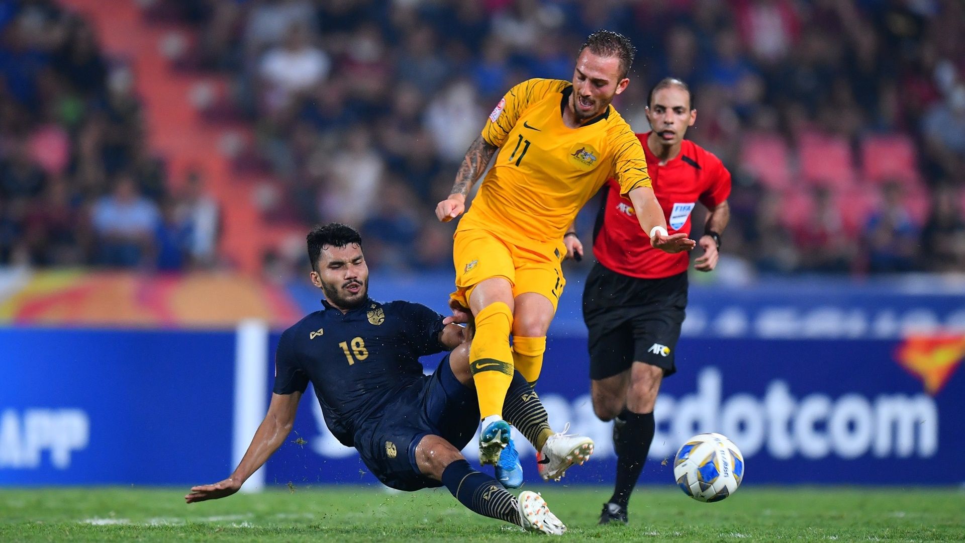 Kritsada Kaman vs Nicholas D'Agostino | U23 Thailand vs U23 Australia | AFC U23 Championship 2020 | Group Stage