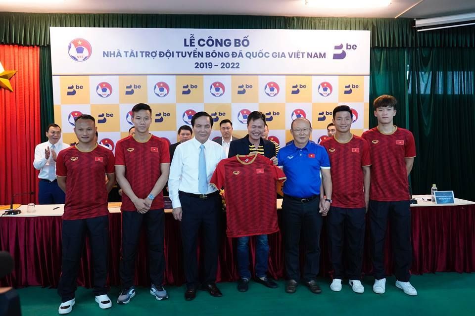 Park Hang-seo Nguyen Trong Hoang Que Ngoc Hai Nguyen Hoang Duc Bui Tien Dung Vietnam VFF