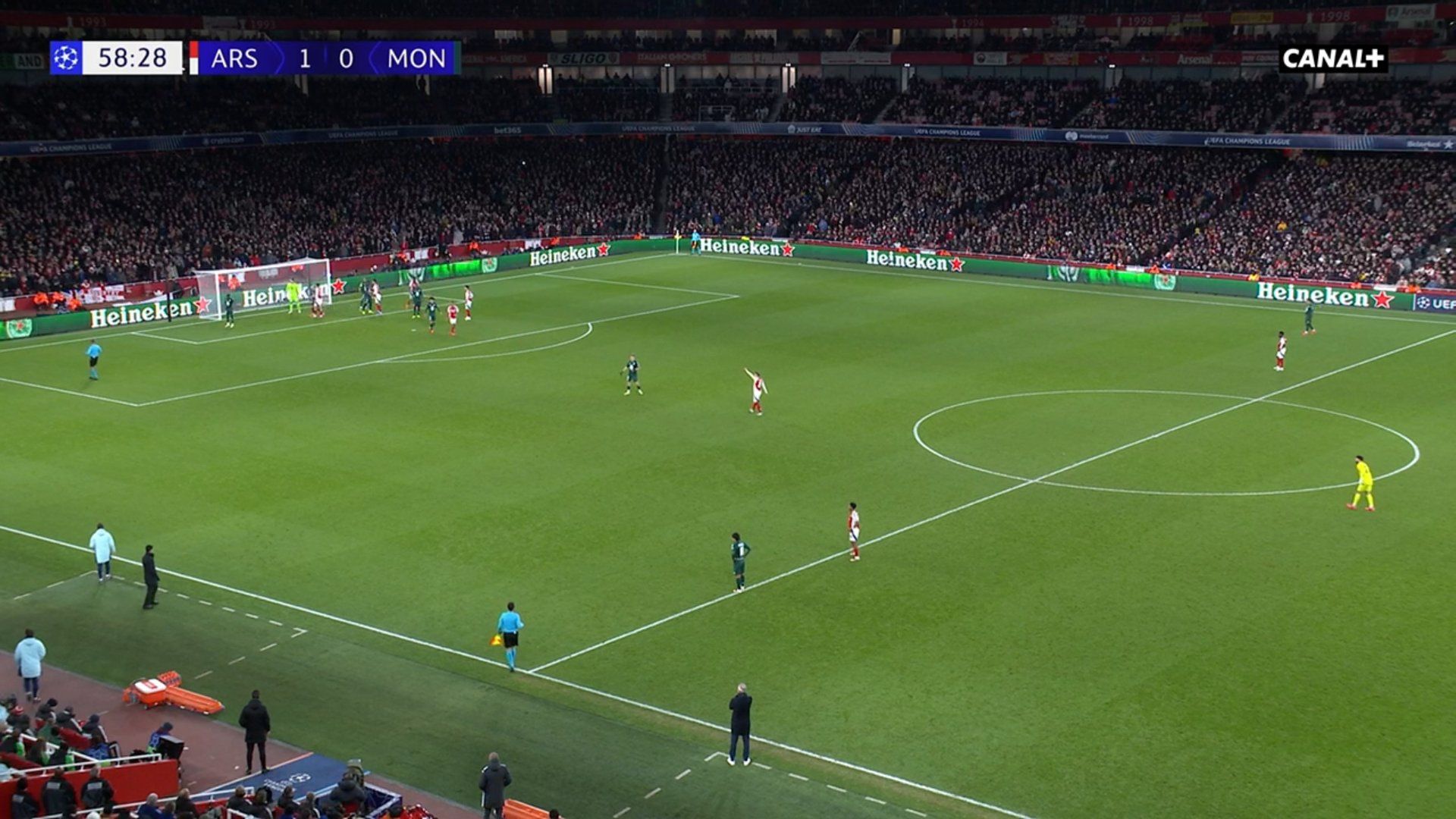Arsenal Monaco corner