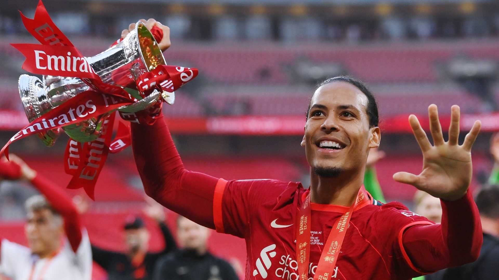 20220514 Virgil van Dijk
