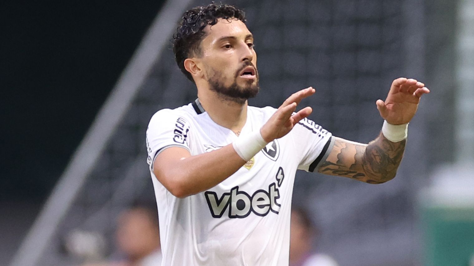 Alex Telles Palmeiras Botafogo Brasileirão 2025
